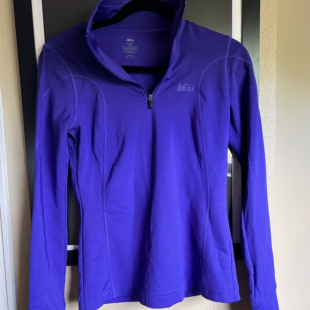 REI Women's Quarter-Zip Pullover AND REI Women’s Base Layer Bundle